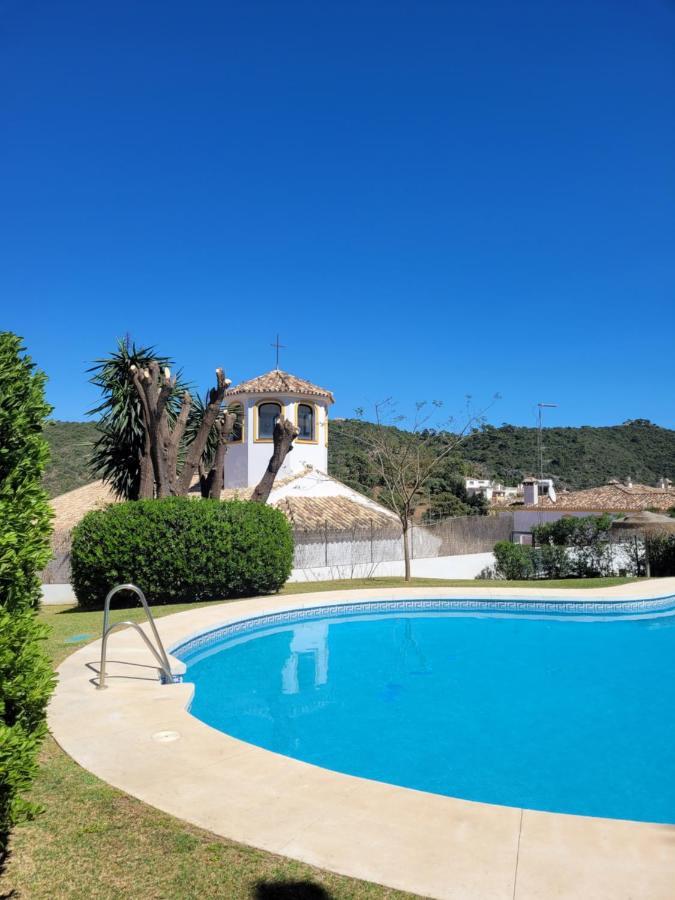 Benahavis Village Penthouse Apartment, 2 Bedrooms, Stunning Views, Swimming Pool !! Exterior photo